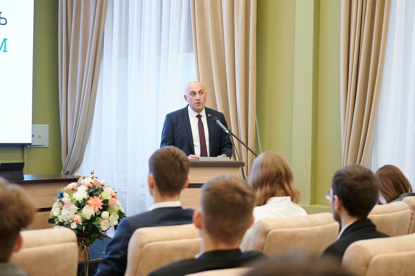 Встреча с министром информации Республики Беларусь Маратом Марковым состоялась в БНТУ